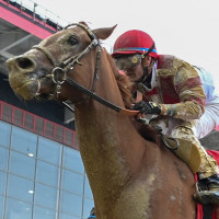 Tim Layden looks back at the storied history of the Preakness while looking forward to a new chapter with the upcoming demolition of Pimlico Race Course.